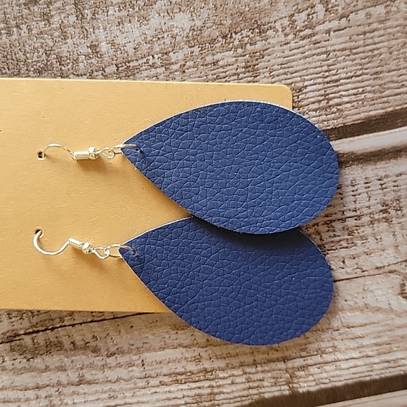 Handmade Faux Leather Earrings Bundle - Picture 8 of 14